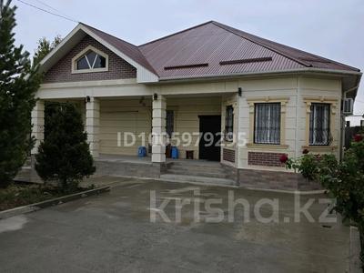 Отдельный дом · 5 комнат · 170 м², мкр Нурсат, Саяхат 165 за 700 000 〒 в Шымкенте, Каратауский р-н