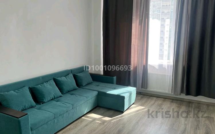 1-бөлмелі пәтер · 40 м² · 5/15 қабат, Кошкарбаева 13, бағасы: 250 000 ₸ в Астане, Алматы р-н — фото 2