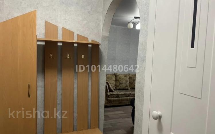 1-бөлмелі пәтер · 40 м² · 1/5 қабат, 12-шағынаудан 47, бағасы: 100 000 ₸ в Караганде, Алихана Бокейханова р-н — фото 2