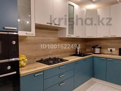 2-бөлмелі пәтер · 65 м² · 10/10 қабат, мкр Кадыра Мырза-Али 17 — Гимназия #42 "Ақ ниет", ясли-сад "Ақжайық" и "Нұрсәт", НИШ, бағасы: 26.5 млн ₸ в Уральске
