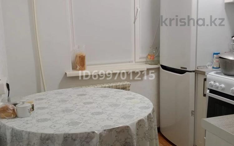 3-бөлмелі пәтер · 61 м² · 1/5 қабат, Деева 15 — Возле Гарден Хола, бағасы: 19 млн ₸ в Жезказгане — фото 2