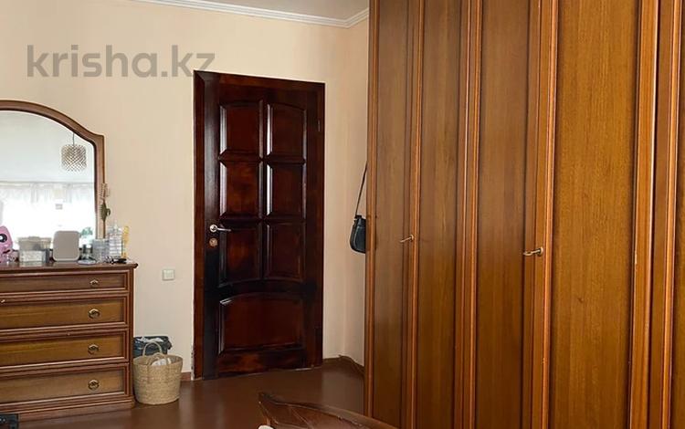 3-бөлмелі пәтер · 85 м² · 5/5 қабат, Назарбаева 235 — Аль фараби, бағасы: 435 000 ₸ в Алматы, Медеуский р-н — фото 2