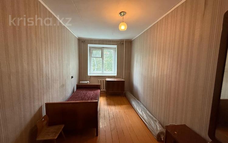 2-бөлмелі пәтер · 45 м² · 2/5 қабат, Парковая 13а, бағасы: 7 млн ₸ в Шахтинске — фото 2