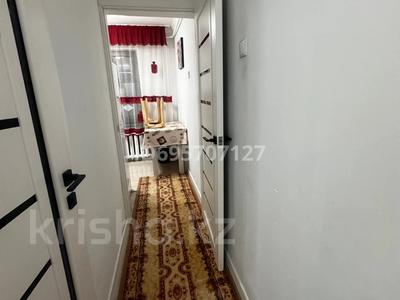 Аренда квартир в Алматы: 2-комнатная квартира · 44 м² · 1/5 этаж, мкр Орбита-1 24 — Мустафина за 280 000 〒 2-комнатная квартира · 44 м² · 1/5 этаж, мкр Орбита-1 24 — Мустафина за 280 000 〒 в Алматы, Бостандыкский р-н
