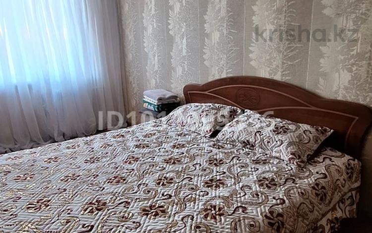 2-бөлмелі пәтер · 48 м² · 4/5 қабат, Алматинская ул. 58, бағасы: 15 000 ₸ в Усть-Каменогорске, Ульбинский — фото 9