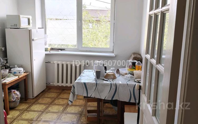 2-бөлмелі пәтер · 57 м² · 5/5 қабат, Конаева 2 — Желтоқсан, бағасы: 15 млн ₸ в Талдыкоргане, мкр Самал — фото 2