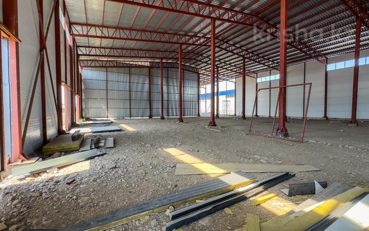 Еркін, қоймалар · 5500 м², бағасы: 3 000 ₸ в Комсомоле — фото 2