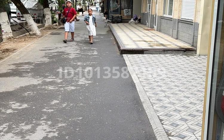 Магазины и бутики · 30 м² за 3.5 млн ₸ в Шымкенте, Аль-Фарабийский р-н — фото 2