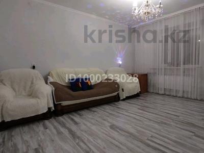 3-бөлмелі пәтер · 74 м² · 1/9 қабат, Первомайская 24б, бағасы: 330 000 〒 в Семее