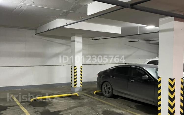 Паркинг · Сатпаева 90 — Туркебаева, бағасы: 45 000 ₸ в Алматы, Бостандыкский р-н — фото 2