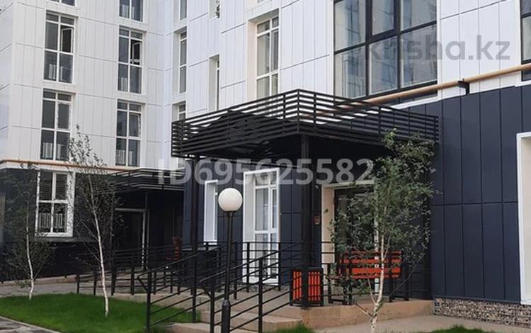 2-комнатная квартира · 62 м² · 7/9 этаж, мкр. Алтын орда, Мангилик Ел 22 — Гипер-т Анвар за 26.5 млн 〒 в Актобе — фото 2