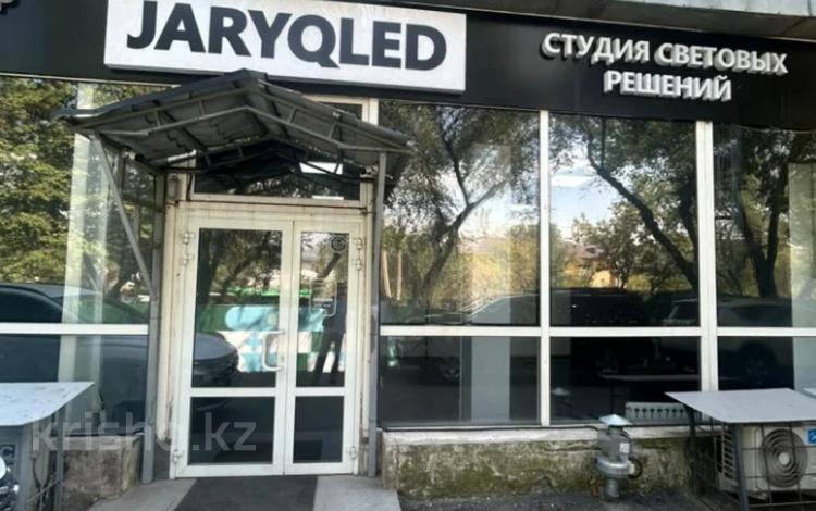 Свободное назначение, офисы, магазины и бутики, склады, общепит, салоны красоты, фитнес и спорт, медцентры и аптеки, образование, развлечения, конференц-залы, кабинеты и рабочие места, студии · 130 м² за 1.6 млн ₸ в Алматы, Бостандыкский р-н — фото 18
