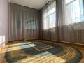 4 комнаты · 250 м² · 2 этаж, Маншук Маметова 138 — Петровского за 800 000 ₸ в Уральске — фото 4