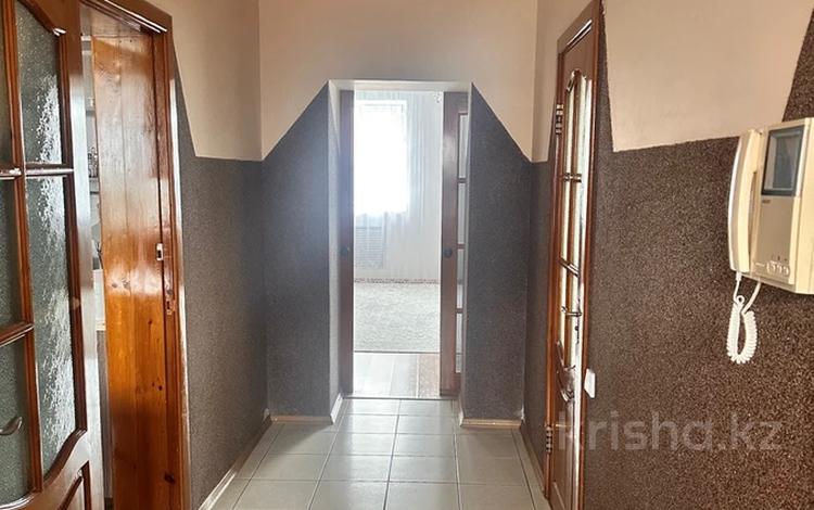 Отдельный дом · 5 комнат · 232.4 м² · 16 сот., 40 лет Экибастуза за 70.7 млн 〒 — фото 2