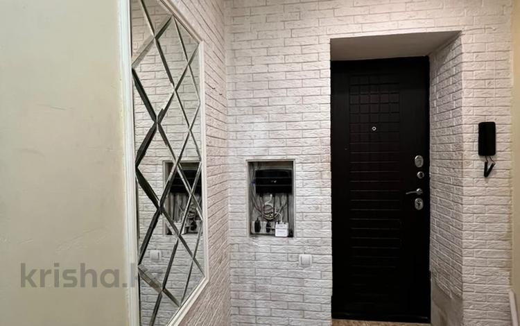 2-комнатная квартира · 45 м², мкр Городской Аэропорт, Штурманская 6 — Район авторынка за 120 000 ₸ в Караганде, Казыбек би р-н — фото 2