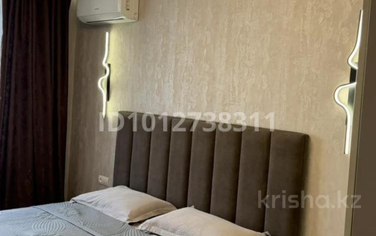 2-комнатная квартира · 55 м² · 11/17 этаж, Утепова 31 за 17 000 ₸ в Алматы, Бостандыкский р-н — фото 2