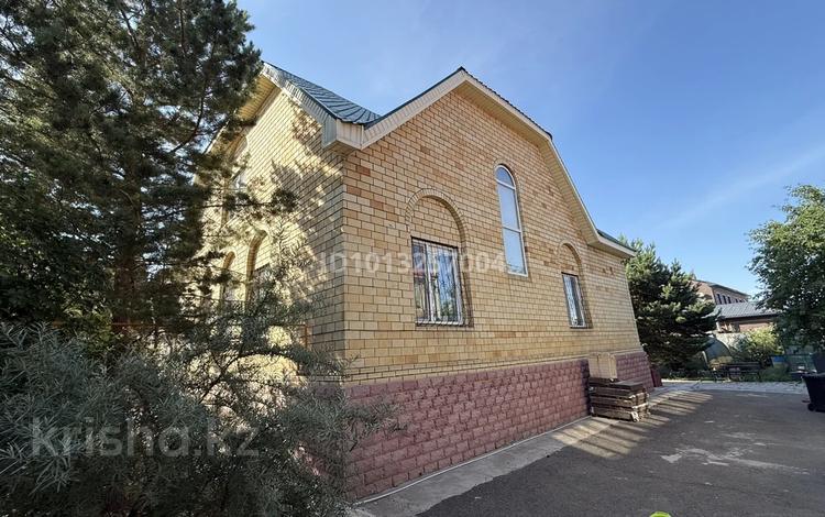 Жеке үй · 6 бөлме · 300 м² · 10 жүзд., Еркөкше, бағасы: 205 млн ₸ в Астане, Алматы р-н — фото 2