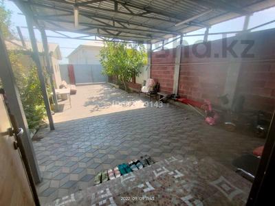 Отдельный дом · 4 комнаты · 130 м² · 6 сот., мкр 6-й градокомплекс, Мкр 6-й градокомплекс 65 — Находится за рыноком Кенжехан за 65 млн 〒 в Алматы, Алатауский р-н