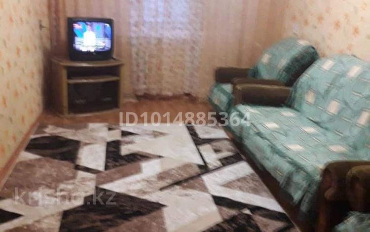 2-комнатная квартира · 46.8 м² · 4/5 этаж, Маметовой — Школа №7, детский сад №16, аксумолл, поликлиника, торговый дом Камея за 100 000 ₸ в Аксу — фото 2