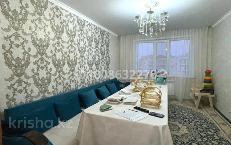 4-комнатная квартира · 98 м² · 6/6 этаж, Городок строителей 2 — Напротив рынка жибек жолы за 260 000 〒 в Кокшетау — фото 4