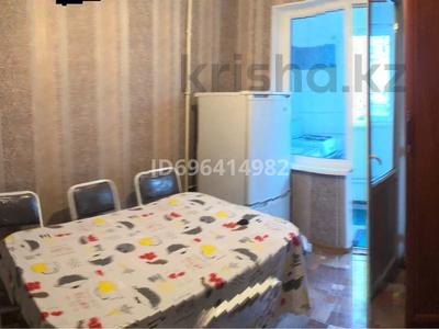 Аренда квартир в Шымкенте: 2-комнатная квартира · 50 м² · 2/5 этаж, 18-й микрорайон, 18-й микрорайон 9 за 140 000 〒 2-комнатная квартира · 50 м² · 2/5 этаж, 18-й микрорайон, 18-й микрорайон 9 за 140 000 〒 в Шымкенте, Аль-Фарабийский р-н