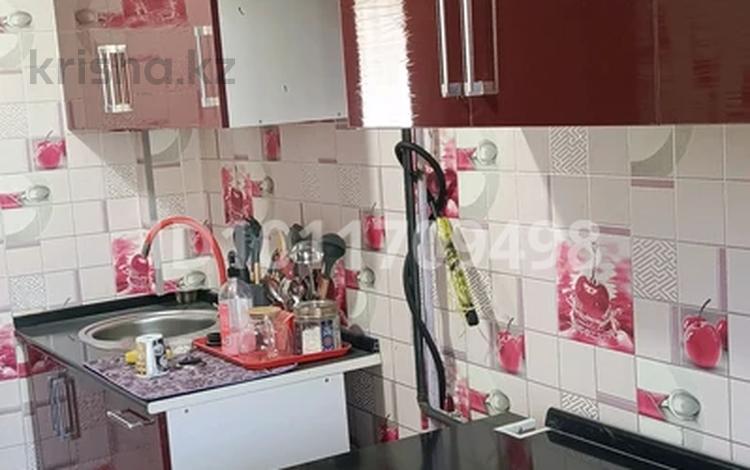 3-бөлмелі пәтер · 63 м² · 4/5 қабат, Мик 3 10, бағасы: 19 млн ₸ в Байкент — фото 2