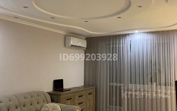 2-комнатная квартира · 44 м² · 3/5 этаж, Майкудук, 15й микрорайон 10 — Школа 61 за 12 млн ₸ в Караганде, Алихана Бокейханова р-н — фото 2