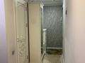 2-комнатная квартира · 44 м² · 3/5 этаж, Майкудук, 15й микрорайон 10 — Школа 61 за 12 млн ₸ в Караганде, Алихана Бокейханова р-н — фото 5