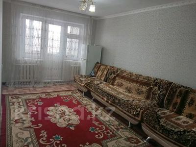 2-комнатная квартира, 45 м², 4/5 этаж, мкр Акбулак за 11.5 млн 〒 в Таразе