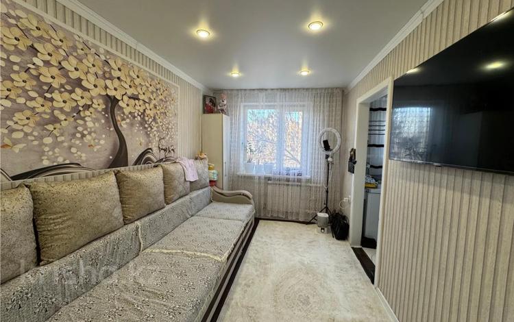 2-бөлмелі пәтер · 44.8 м² · 4/5 қабат, пр. Строителей, бағасы: ~ 8.3 млн ₸ в Темиртау — фото 2