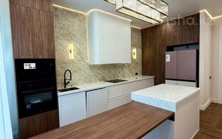 3-комнатная квартира · 120 м² · 16/19 этаж, Аль-Фараби 41 за 180 млн ₸ в Алматы, Бостандыкский р-н — фото 28