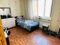 5-комнатный дом помесячно, 131 м², 6 сот., Микрорайон Северный, Микрорайон Северный 26 — Узкоколейная за 700 000 〒 в Костанае, Микрорайон Северный — фото 2