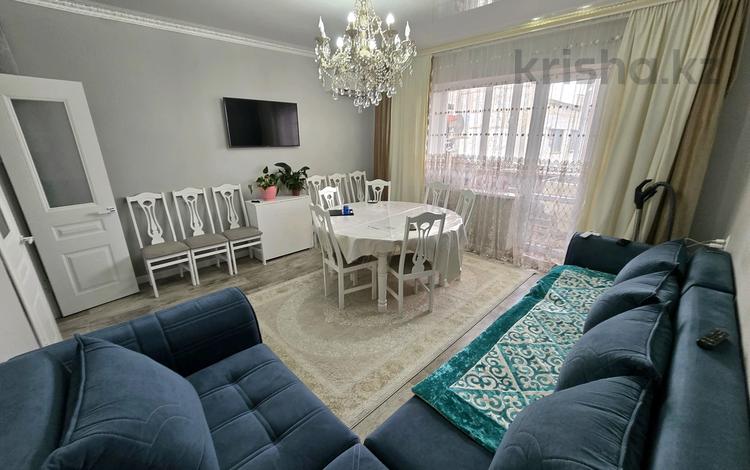 3-бөлмелі пәтер · 70 м² · 5/5 қабат, Асылбекова 86, бағасы: 20.5 млн ₸ в Жезказгане — фото 2