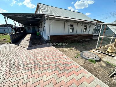 Отдельный дом · 11 комнат · 190 м² · 10 сот., Майкудук, Актюбинская 14 а за 80 млн 〒 в Караганде, Алихана Бокейханова р-н