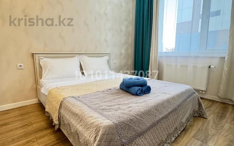 2-бөлмелі пәтер · 60 м² · 3 қабат, Просп. Туран 50/5, бағасы: 15 000 ₸ в Астане, Есильский р-н — фото 2