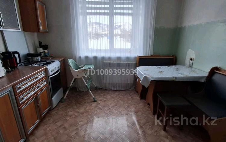 3-комнатная квартира · 65 м² · 1/3 этаж, Проспект Абая 25/1 — 6 район за 14 млн ₸ в Риддере — фото 2