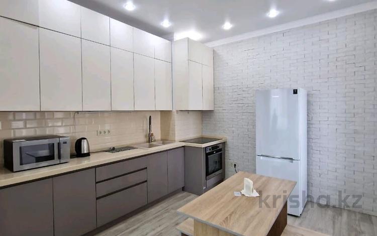 2-комнатная квартира, 60 м², 6/14 этаж помесячно, E-10 ул 3