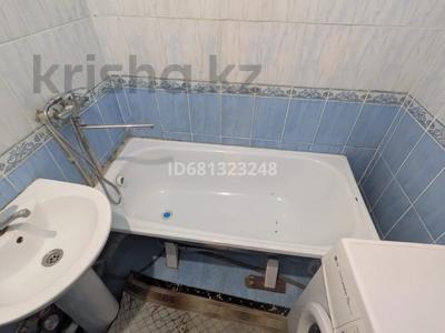 2-комнатная квартира · 44 м² · 5/5 этаж, Айтеке би 30 — В центре напротив Нурбанка за 19 млн 〒 в Таразе