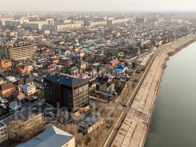 4-бөлмелі пәтер · 204 м² · 3/7 қабат, Луначарского 1/2, бағасы: 120 млн 〒 в Павлодаре