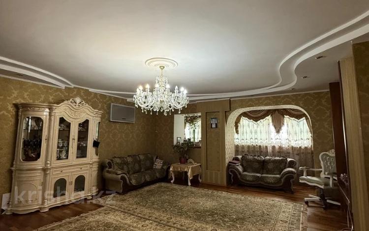 4-бөлмелі пәтер · 135.4 м² · 8/10 қабат, 1 ш/а, Молдагулова, бағасы: 350 000 ₸ в Актобе, мкр 5 — фото 20