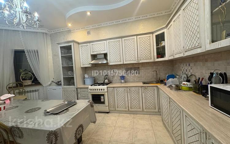 Отдельный дом · 4 комнаты · 150 м² · 6 сот., Бурабай за 52 млн ₸ в Каскелене — фото 2