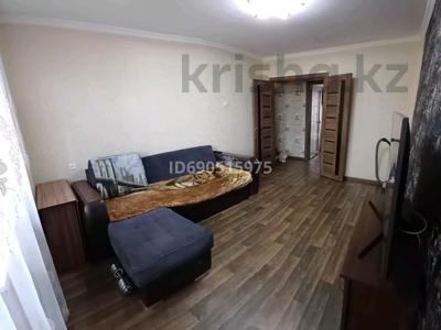 2-комнатная квартира, 44 м², 4/5 этаж, мкр Юго-Восток, Строителей 9 за 17 млн 〒 в Караганде, Казыбек би р-н