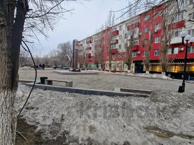 2-комнатная квартира · 44 м² · 2/5 этаж, Есет Батыра 120 за 11.5 млн ₸ в Актобе