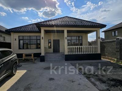 Отдельный дом · 4 комнаты · 170 м² · 5 сот., Южный за 37 млн 〒 в Каскелене