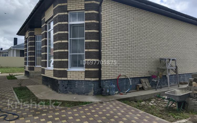 Отдельный дом · 4 комнаты · 110 м² · 6 сот., Жемчужиная 128 за 75 млн 〒 в Анапе — фото 2