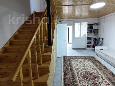 Аренда домов или дач в Алматы: Отдельный дом · 3 комнаты · 75 м² · помесячно, мкр Достык 1 за 230 000 〒 Отдельный дом · 3 комнаты · 75 м² · помесячно, мкр Достык 1 за 230 000 〒 в Алматы, Ауэзовский р-н