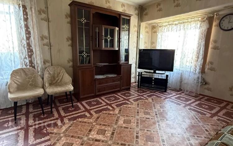 1-комнатная квартира · 42 м² · 5/12 этаж, КАБАНБАЙ БАТЫРА 10 за 130 000 ₸ в Шымкенте, Енбекшинский р-н — фото 2