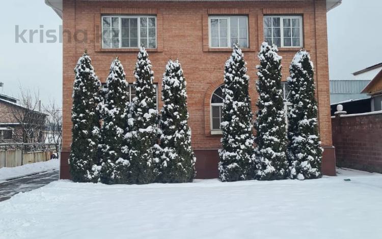 Отдельный дом • 7 комнат • 440 м² • 6.5 сот., Дулати за 215 млн 〒 в Алматы, Бостандыкский р-н — фото 2