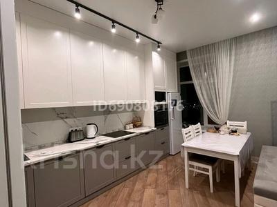 4-комнатная квартира, 125 м², 8/10 этаж, мкр Новый Город, Дюсембекова 83/2 за 72 млн 〒 в Караганде, Казыбек би р-н