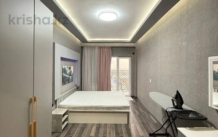 2-комнатная квартира · 74 м² · 15/15 этаж, 17-й мкр 46/1 за 28 млн 〒 в Актау — фото 2